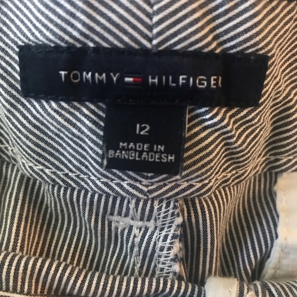 Tommy Hilfiger black/white seersucker shorts casual size 12 - Picture 3 of 8